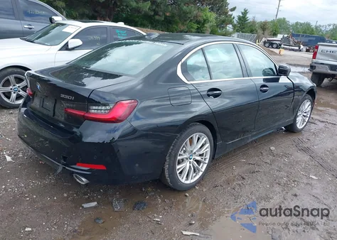 2024 BMW 3 Series 330I xDrive z USA, uszkodzony, nr VIN 3MW89FF04R8E72821